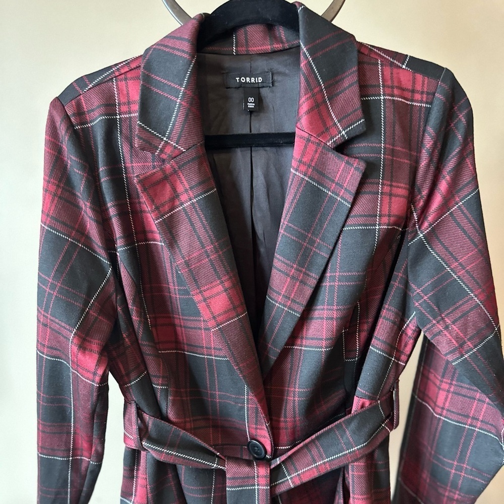 Torrid Women's Red and Black Plaid Longline Trench Removable Self Tie Belt